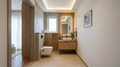 Toilet (master)