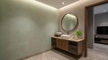 Toilet (bedroom 2)