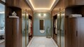 Walk In Closet 1